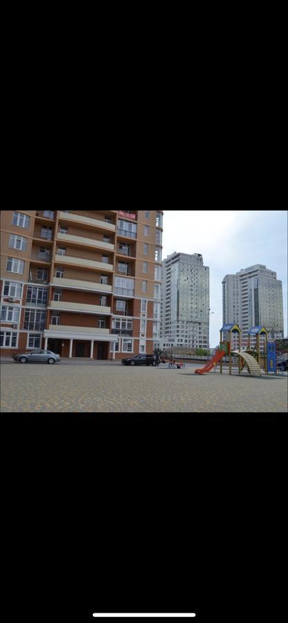 Apartment In Arсadia 2 Bedrooms Odessa Ngoại thất bức ảnh